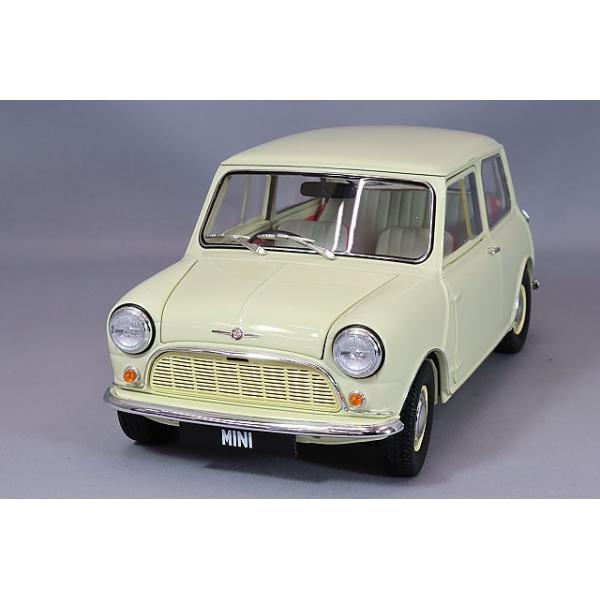 京商 1/18 モーリス ミニ Mk.1 1959 オールドイングリッシュホワイト