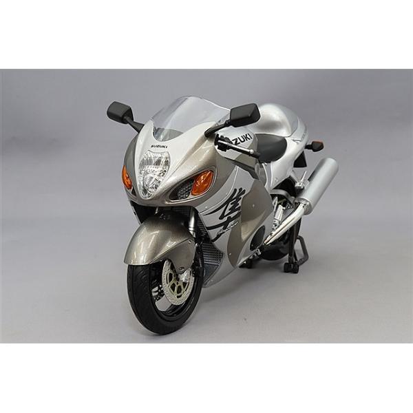 LCDモデル 1/12 スズキ GSX1300R 隼 2001 シルバー : キッドボックス