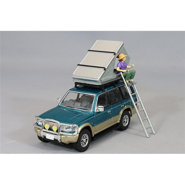 トミカリミテッドヴィンテージ NEO 1/64 三菱 パジェロ ミッドルーフ