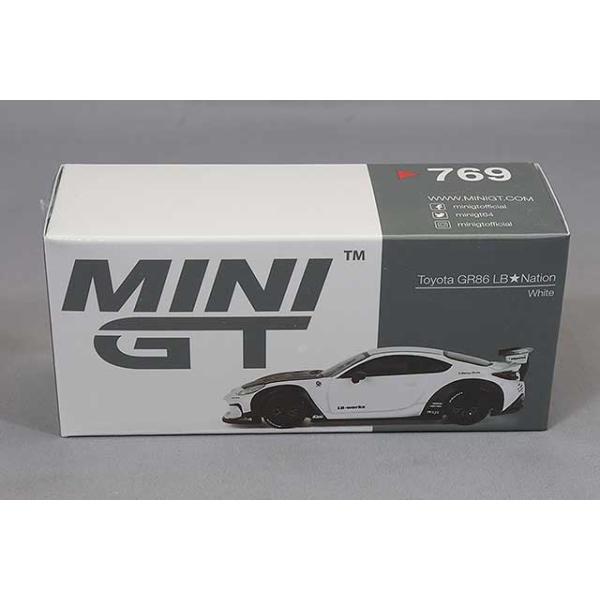 TSM ミニGT 1/64 トヨタ GR86 LB-Nation ホワイト 右ハンドル : キッド