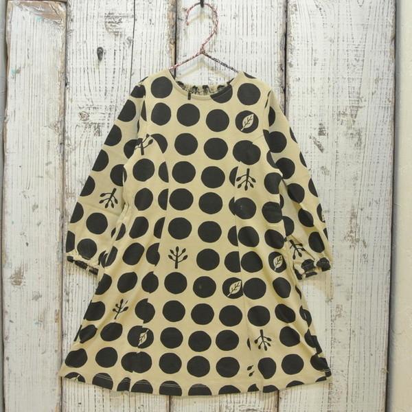 Seraph セラフ ドット＆ボタプリントのカットソーワンピース 子供服  