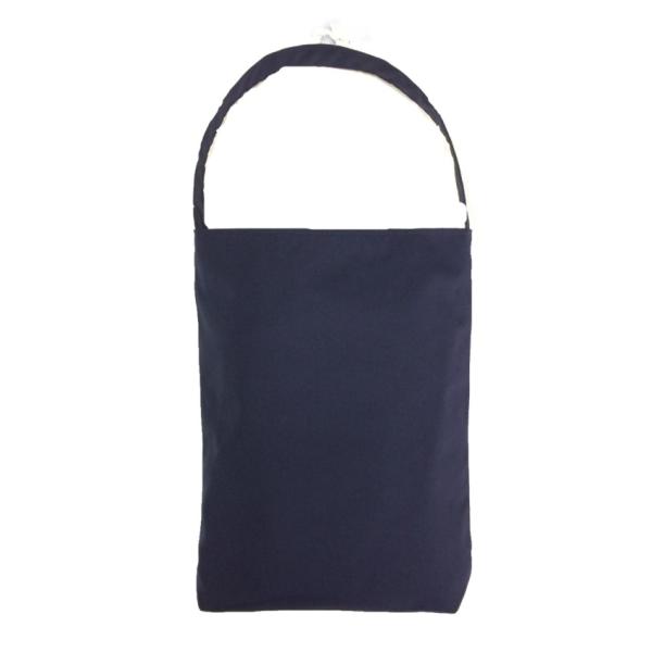 ●紺無地そのままでも、お好みのアップリケや刺しゅうなどつけてもお使いになれます●ご希望の場合はワンポイントアップリケを選択肢からお選びください（2cm角程度の大きさです）●日本製　手作り●お子様でも靴を入れやすい持ち手です●おそろいのレッス...