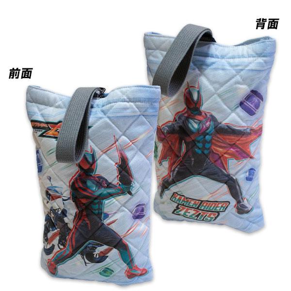 上靴入れ 上履き入れ キルトシューズケース シューズバッグ シューズ入れ 仮面ライダー KAMEN RIDER ZEZTZ最新柄のシューズケースになります。マチもあり持ち手部分をパーツに通すだけの簡単開閉タイプです。（例：上履き・体操シュー...