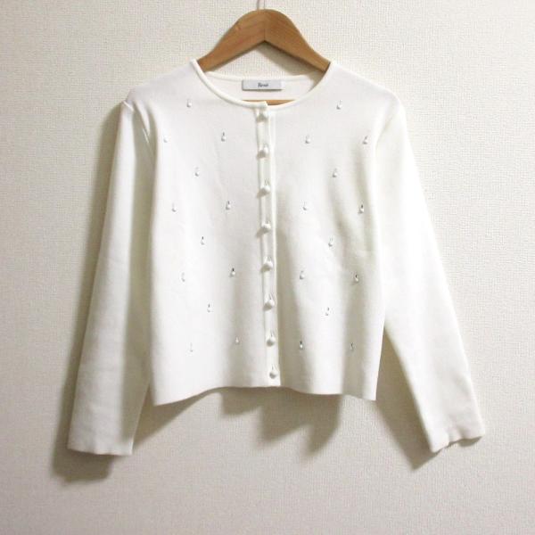 新品【René ルネ】定価38,000ピークス素材カーディガン36 新品タグ付き【René ルネ】定価60,ピークス 素材カーディガン36