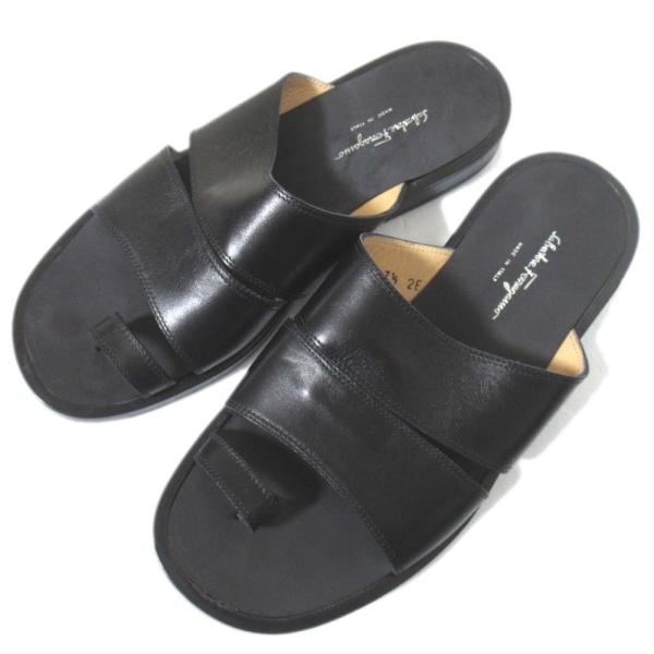 サルヴァトーレフェラガモ　フラット　サンダル　7 美品 Salvatore Ferragamo サルヴァトーレフェラガモ フラット トング