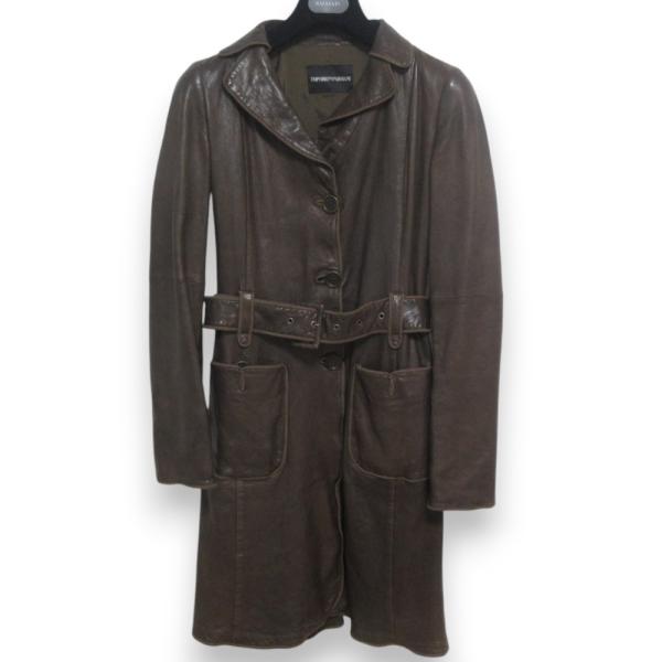 美品♡エンポリオアルマーニ レザーコート ロゴジップ ロゴボタン ロング丈 本革 EMPORIO ARMANI 良品 エンポリオアルマーニ レザー100％ ベルテッド