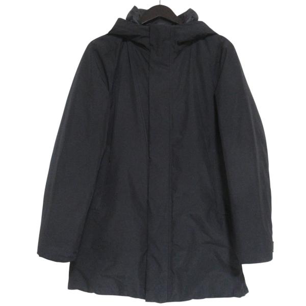 美品 WOOLRICH ウールリッチ HOODED CITY JACKET PRIMALOFT GORE-TEX フーディー パテッドコートWOOU0253 XSサイズ ブラック メンズ 古着 中古 USED WOOLRICH（ウールリッチ） 美品 HOODED CITY JACKET PRIMALOFT GORE