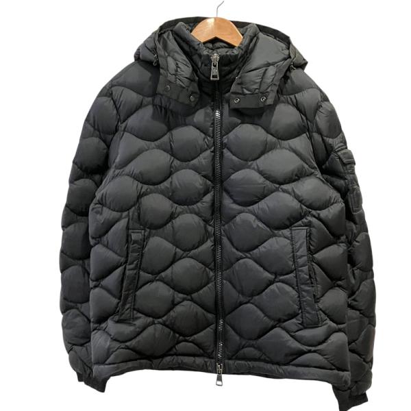 美品 MONCLER モンクレール MORANDIERES フーデッド キルティング ダウンジャケット サイズ5 ブラック メンズ 古着 中古 USED MONCLER（モンクレール） 美品 MORANDIERES フーデッド キルティング