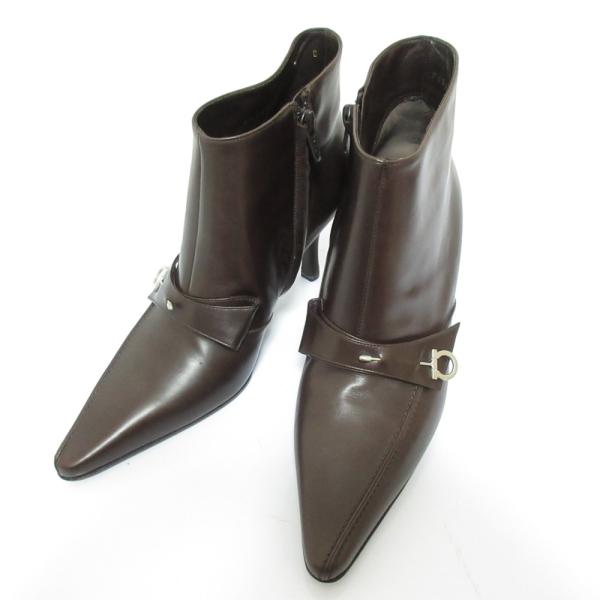 サルヴァトーレフェラガモ ショートブーツ レザー チャンキーヒール サイドジップ 美品 Salvatore Ferragamo サルヴァトーレフェラガモ ポインテッドトゥ