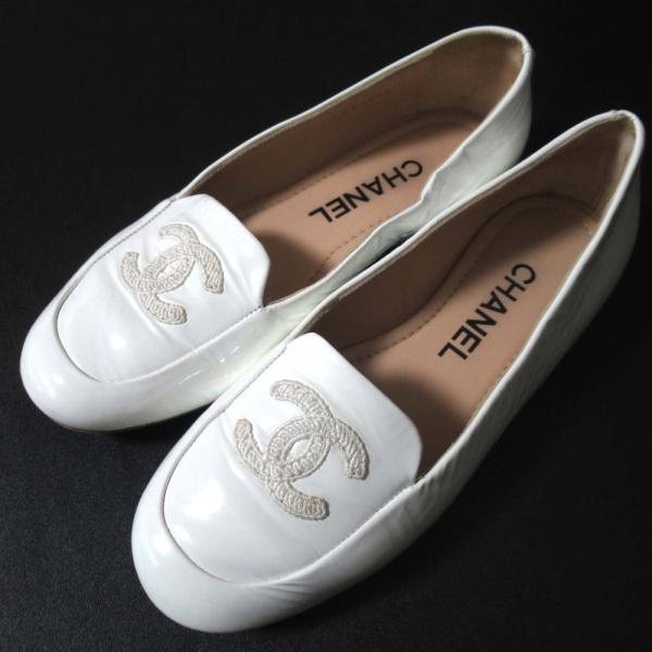 CHANEL シャネル　パンプス　ココマーク　35C CHANEL 美品 シャネル ココマーク刺繍 パテントレザー フラット
