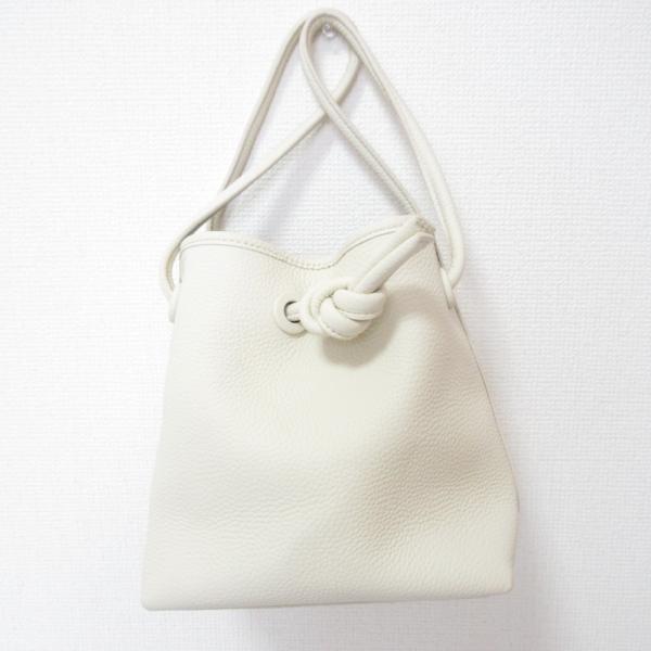 VASIC（ヴァジック） 良品 ボンド レザー ハンドバッグ オフホワイト