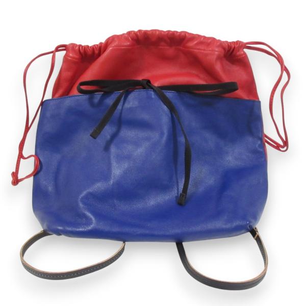 MARNI マルニ　レザー　リュック ナップサック　ハンドバッグ　黒　赤 MARNI（マルニ） 美品 レザー 巾着 バックパック ナップサック