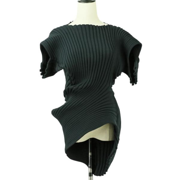 ISSEY MIYAKE（イッセイミヤケ） 新品同様 KNIT AS IT IS 変形 ニット