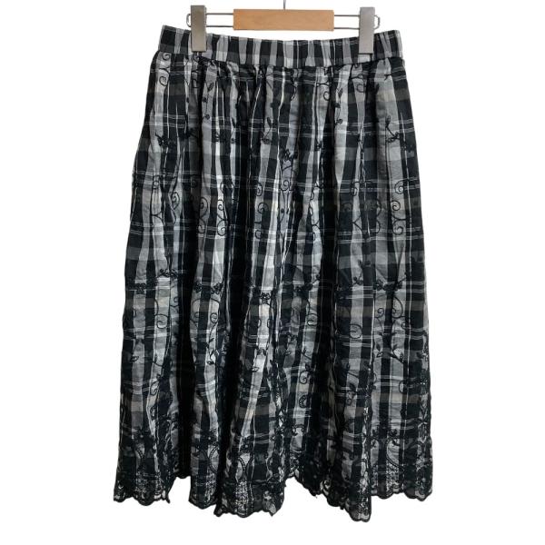 INGEBORG（インゲボルグ） 美品 チェック エンブロイダリー イージー  