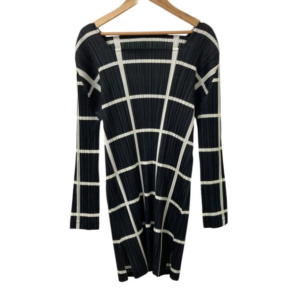 PLEATS PLEASE（プリーツ プリーズ） 良品 イッセイミヤケ スクエア