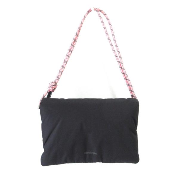 topologie ボディバッグ 黒 Topologie（トポロジー）の「Topologie/トポロジー/Bottle Sacoche