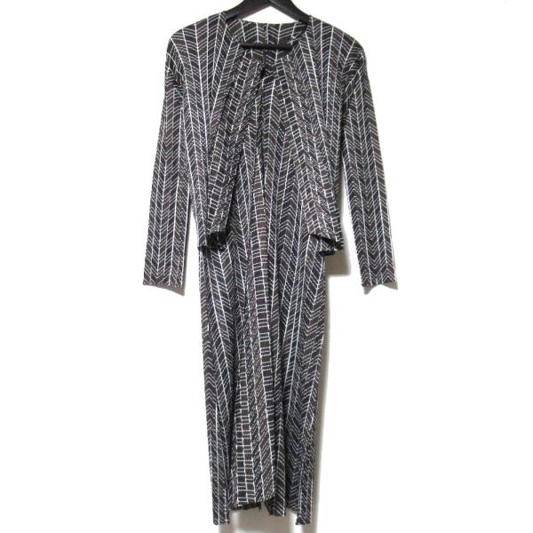 PLEATS PLEASE（プリーツ プリーズ） 美品 PLEATS PLEASE ISSEY MIYAKE