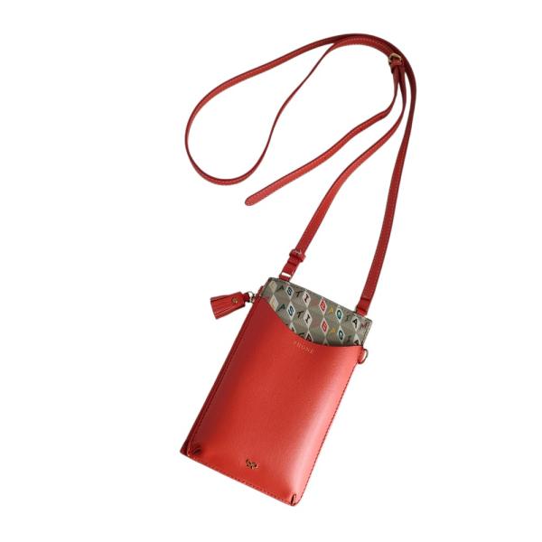 ANYA HINDMARCH（アニヤ・ハインドマーチ） 美品 I AM A PLASTIC BAG