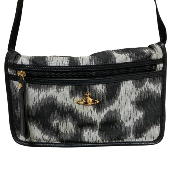 Vivienne Westwood（ヴィヴィアンウエストウッド） 美品 オーブ