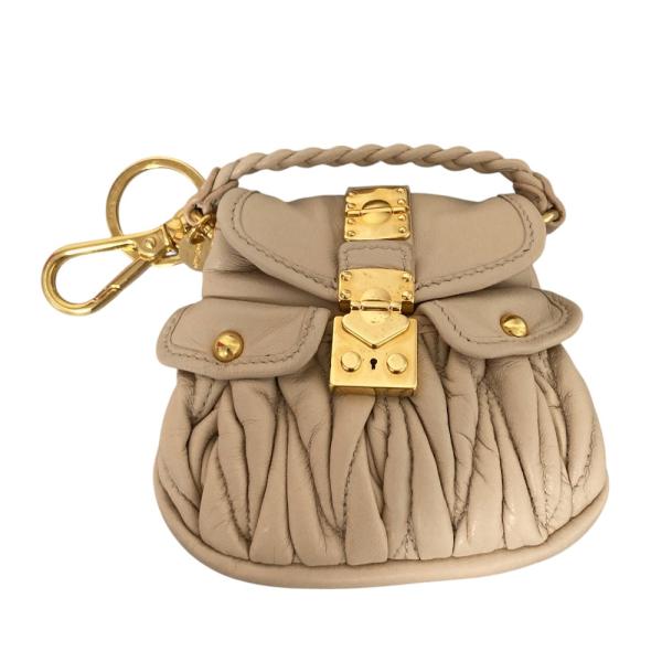 miu miu（ミュウミュウ） 良品 マテラッセ バッグチャーム