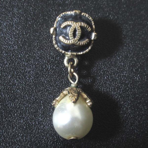 CHANEL（シャネル） 美品 08A CHANEL ココマーク ドロップフェイク