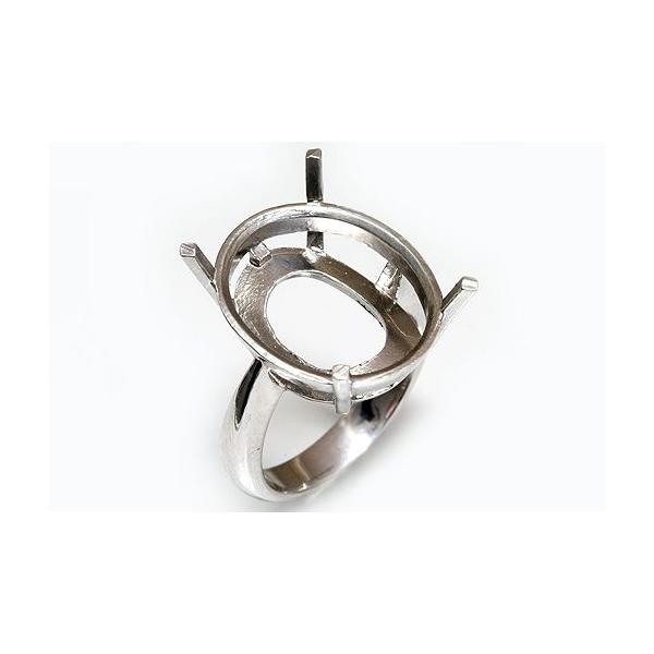 大型カボション用の空枠です。この枠にはカボション　17ミリ×14ミリ（誤差0.3ミリ）のルースを留めることが出来ます。○ルース形状：カボション○ルースサイズ：17ミリ×14ミリ○素材：選択して下さい。○重量：約4.7グラム（sv925の場合...