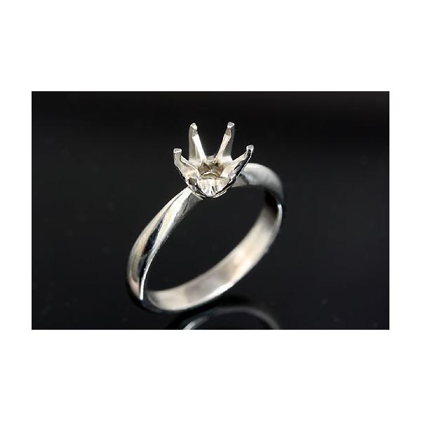 ６本爪リング空枠。裏抜きなし。この枠にはラウンドφ ６．5ミリ（誤差0.2ミリ）のダイヤモンドカットのルースを留めることが出来ます。○ルース形状：ラウンド（ダイヤモンドカット）○ルースサイズ：φ６．5ミリ○素材：選択してください。○重量：約...