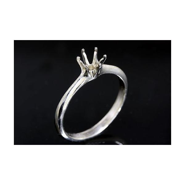 ６本爪リング空枠。裏抜きなし。この枠にはラウンドφ ４．５ミリ（誤差0.2ミリ）のダイヤモンドカットのルースを留めることが出来ます。○ルース形状：ラウンド（ダイヤモンドカット）○ルースサイズ：φ４．５ミリ○素材：選択してください。○重量：約...