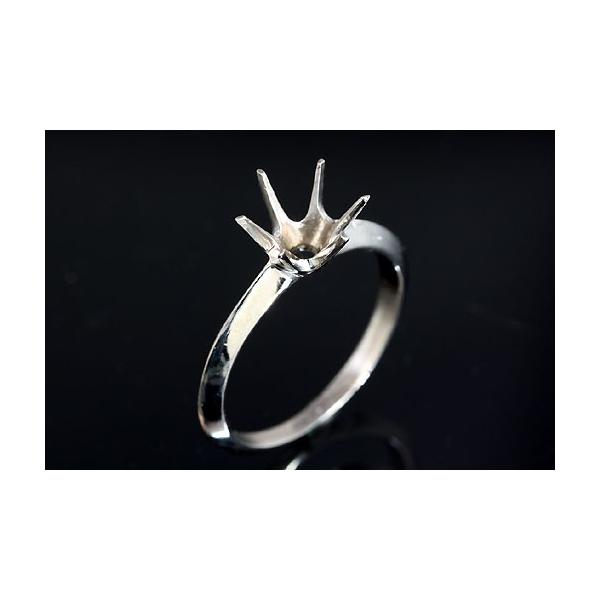 ６本爪リング空枠。裏抜きなし。この枠にはラウンドφ ６．５ミリ（誤差0.2ミリ）のダイヤモンドカットのルースを留めることが出来ます。○ルース形状：ラウンド（ダイヤモンドカット）○ルースサイズ：φ６．５ミリ○素材：選択してください。○重量：約...