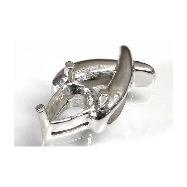 ペアシェープのルースを留めるクロス型バチカンタイプの空枠です。この枠にはペアシェープ6ミリ×4ミリ（誤差0.2ミリ）のルースを留めることが出来ます。○ルース形状：ペアシェープ○ルースサイズ：6ミリ×4ミリ○素材：選択して下さい。○重量：約0...