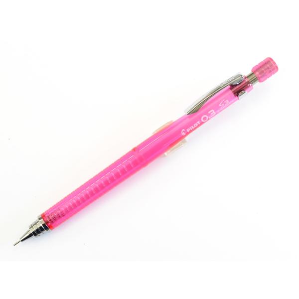 閉店店舗で陳列していました商品です。価格を下げて掲載しております。シンプルでスタンダードなノック式の製図用シャープペンシル芯径：0.3ｍｍ軸：樹脂本体サイズ：最大径約Φ10.5ｍｍ　全長：約145ｍｍ重量：約10.9ｇ○商品専用の箱などはご...