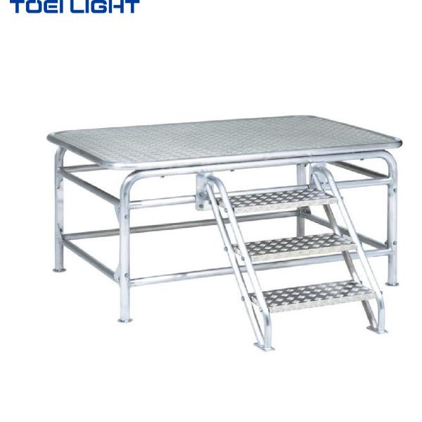 個人宅様への配送が不可の為、お届け先は屋号でお願いいたします。●サイズ/幅180×奥行120×高さ80cm●重さ/55kg●材質/アルミ製(主材:50mm丸パイプ)●組立時間2人30分●日本製●送料無料 ※沖縄・離島は別途送料がかかりますこ...