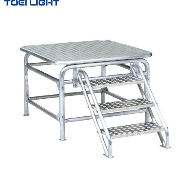 個人宅様への配送が不可の為、お届け先は屋号でお願いいたします。●サイズ/幅120×奥行120×高さ80cm●重さ/32kg●材質/アルミ製(主材:50mm丸パイプ)●組立時間2人30分●日本製●送料無料 ※沖縄・離島は別途送料がかかりますこ...