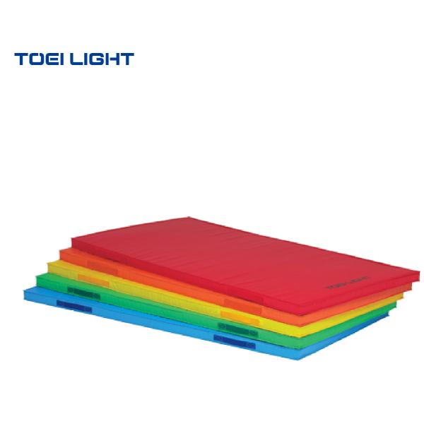 個人宅様への配送が不可の為、お届け先は屋号でお願いいたします。●サイズ/幅90×長さ180×厚さ5cm●重さ/9kg●材質/外被:ターポリン、芯材:ポリエチレン(立体網目状成形)●日本製●送料無料こちらの商品は受注生産品の為、お届けまでに約...