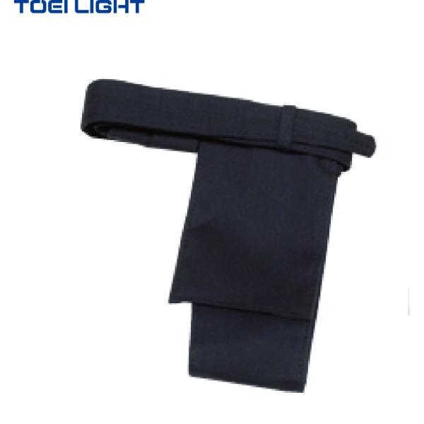 個人宅様への配送が不可の為、お届け先は屋号でお願いいたします。●サイズ/前たれ長さ約28cm×幅約15.5cm、ベルト長さ約129cm×幅約5cm、ウエスト85〜100cm用●重さ/約290g●材質/アクリル帆布●日本製●送料/10枚まで3...