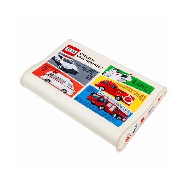 ソフト低反発枕トミカ/25x35cm/4621524・Color:トミカSize:25x35cmStyle:ソフト低反発枕・パッケージ個数:1・トミカのお子様用サイズ寝具シリーズ・首元と頭側の自然な高低差でお子様の首を・もっちり感触の低反発...