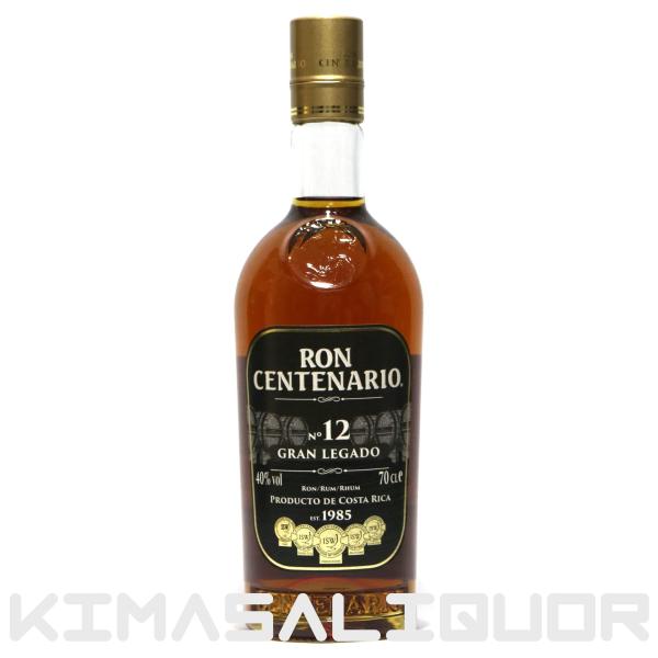 スコットランドのハイランド地区とローランド地区でウイスキーの熟成に使われていたアメリカンホワイトオーク樽をそれぞれ50%ずつ使用し、12年以上熟成させたラム原酒をブレンドしています。このユニークな樽使いが、華やかな香りと味わいを生み出す秘訣...