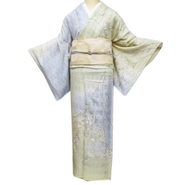 特選 夏物 訪問着 着物 中古 正絹 刺繍 花の図 四君子 暈し 水色  