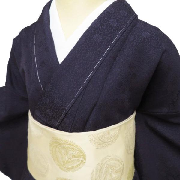 色無地 着物 未使用 正絹 袷 フォーマル 紋付き 地模様 菊唐草模様 反  