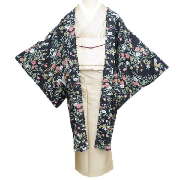 羽織 コート 着物 正絹 未使用 羽織紐付き 花模様 菊 黒色 多色 身丈104cm 裄68cm きもの北條 A1168-1 羽織 コート 着物 正絹 未使用 羽織紐付き 花模様 菊 黒色 多色 身丈