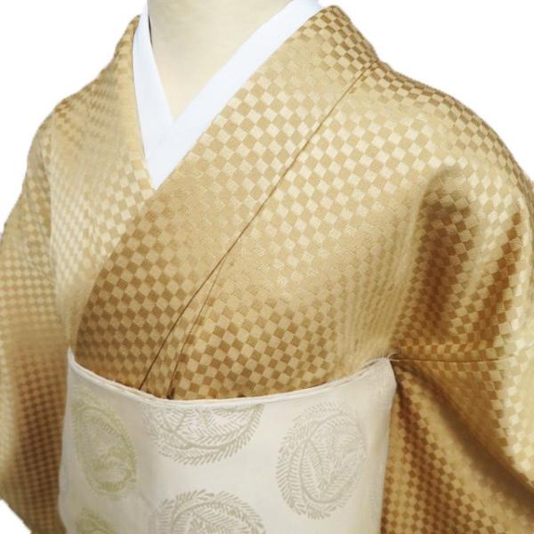 色無地 着物 中古 正絹 袷 紋なし 作家物 落款 地模様 市松模様 金通し 黄朽葉色 身丈160.5cm 裄65.5cm M きもの北條 A1192-5 色無地 着物 中古 正絹 袷 紋なし 作家物 落款 地模様 市松模様 金通し