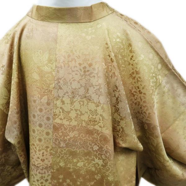 コート 道中着 着物 中古 正絹 鈴乃屋 草花模様 薄茶系色 多色 身丈107.5cm 裄66cm きもの北條 A961-4 FINAL PRICE ／ コート 道中着 着物 中古 正絹 鈴乃屋 草花模様 薄茶系