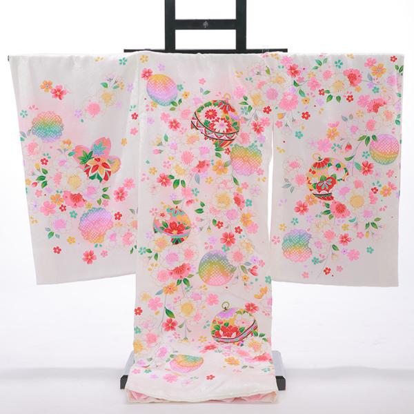 女児産着レンタル【白色/花と鞠】お宮参り 初着 祝着 フルセット 着物 赤ちゃん 女の子 ベビー 記念撮影【ご確認】※原則ご希望利用日から10日以上前の予約でご用意しております。ご利用日が直近の場合、お届けが難しい可能性がございます。※「予...