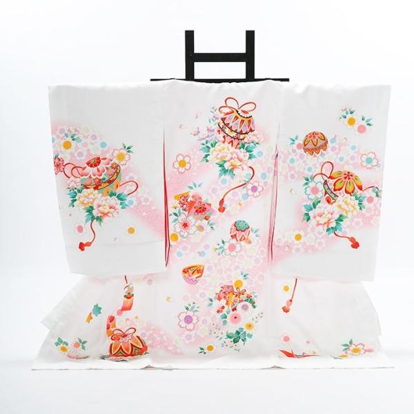 女児産着レンタル【白/鞠と小花 】お宮参り 初着 祝着 フルセット 着物 赤ちゃん 女の子 ベビー 記念撮影【ご確認】※原則ご希望利用日から10日以上前の予約でご用意しております。ご利用日が直近の場合、お届けが難しい可能性がございます。※「...