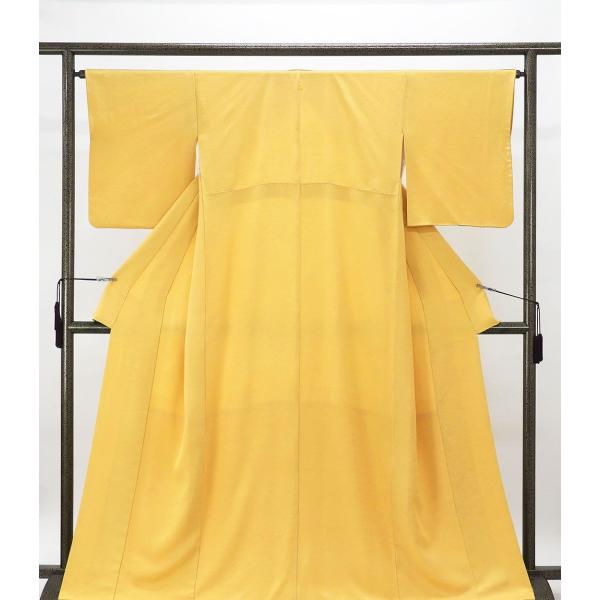 色無地 正絹 渋め支子 身丈163.5cm 裄丈65cm 変り飛桜蝶 リサイクル 中古 着物 結婚式 入学式 卒業式 a4078 色無地 正絹 渋め支子 身丈163.5cm 裄丈65cm 変り飛桜蝶 リサイクル