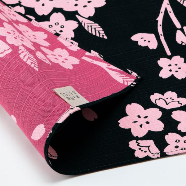 風呂敷 日本製 50cm幅 有職 和柄 リバーシブル 両面  両面 黒 消炭色 濃いピンク ピンク けしずみいろ 桜 花 モダン 北欧 ランチョンマット インテリア スカーフ ティッシュカバー リメイク タペストリー バスケット プレゼント...