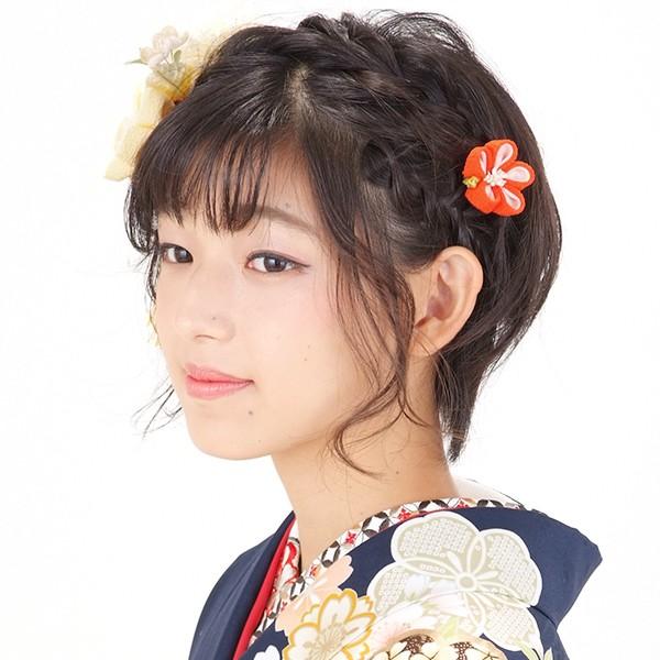 成人式 髪飾り 振袖 髪飾り2点セット「オレンジ色のお花、つまみのお花、房飾り」コーム つまみ細工髪飾り＜H＞ss2512wkk10 成人式 髪飾り 振袖 2点セット「オレンジ色のお花 つまみ細工 お花 房