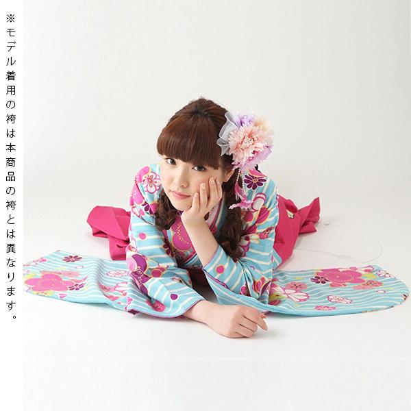 【中古品】卒業式袴セット 「二尺袖:水色 縞に梅文様+袴:ラズベリーピンク×蝶 刺繍」 貸衣装処分 レンタル処分品 二尺袖 袴 卒業式、謝恩会に 【メール便不可】