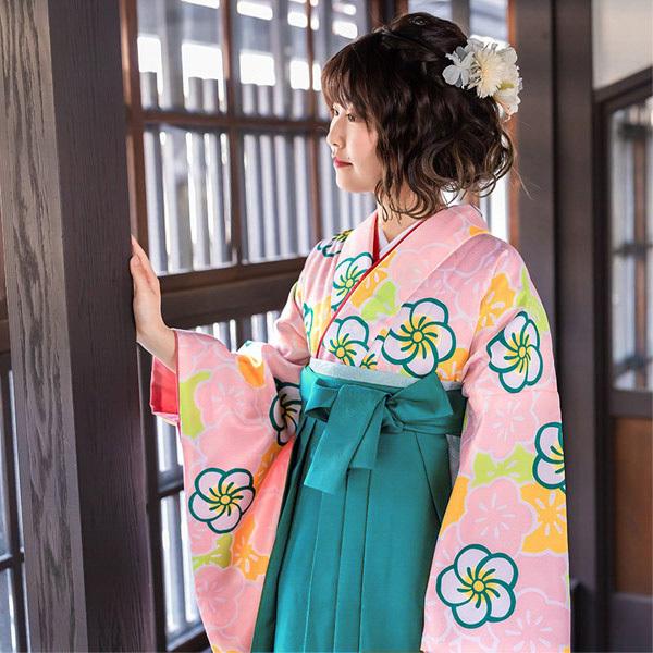 【中古品】卒業式袴セット 「二尺袖:ピンク 梅尽くし+袴:ターコイズブルー×桜 刺繍」 貸衣装処分 レンタル処分品 二尺袖 袴 卒業式、謝恩会に 【メール便不可】