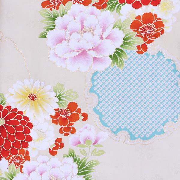 袷着物 単品「クリーム 牡丹・菊・桜・雪輪」フリーサイズ 着物 小紋 洗える着物 お仕立て上がり 普段着きもの カジュアル着物 レディース ポリエステル 【メール便不可】ss2512kck35 袷着物 単品「クリーム 牡丹・菊・桜・雪輪」フリーサイズ 着物 小紋